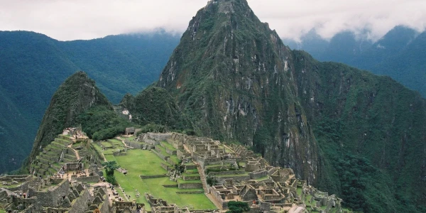 Machu Picchu ja Lihavõttesaar